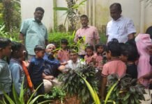 เดตเดฟเดฆเตเดฏเดพเตผเดคเตเดฅเดฟเดเตพเดเตเดเตโ เดฎเตเดณเดฏเต เด
เดเตเดคเตเดคเดฑเดฟเดฏเดพเตป เดฎเตเดณเดฆเดฟเดจเดตเตเดฎเดพเดฏเดฟ เดคเดฃเตเดเตเดเตเดเดพเดเต เดธเตโเดเตเดเตเตพ