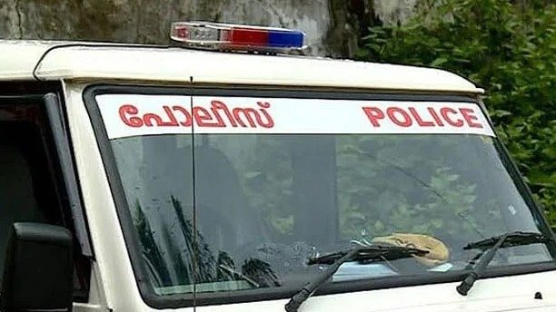 imageye___-_imgi_32_1764210961