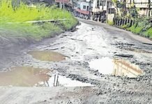 മണ്ണൂർ പോഞ്ഞാശേരി റോഡിലെ കുഴികൾ: ബിഎംബിസി ടാറിങ്ങിനു ടെൻഡറായി