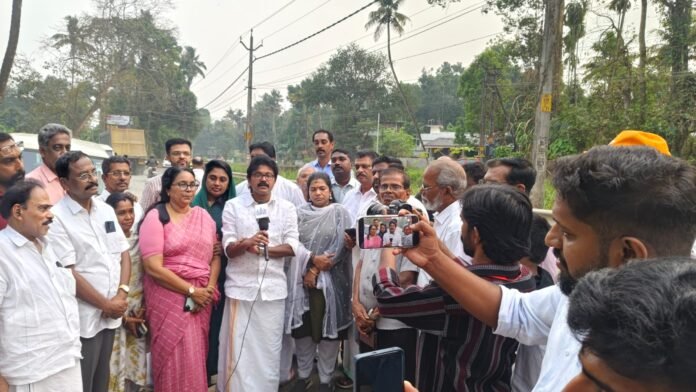 Mannoor Ponjassery rd