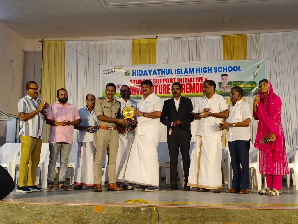 ലഹരിക്കെതിരെ വിദ്യാർത്ഥിപ്പടയൊരുക്കം: കണ്ടന്തറ ഹിദായത്തുൽ ഇസ്ലാം ഹൈസ്കൂളിൽ ‘ഓപ്പറേഷൻ തൂഫാൻ’